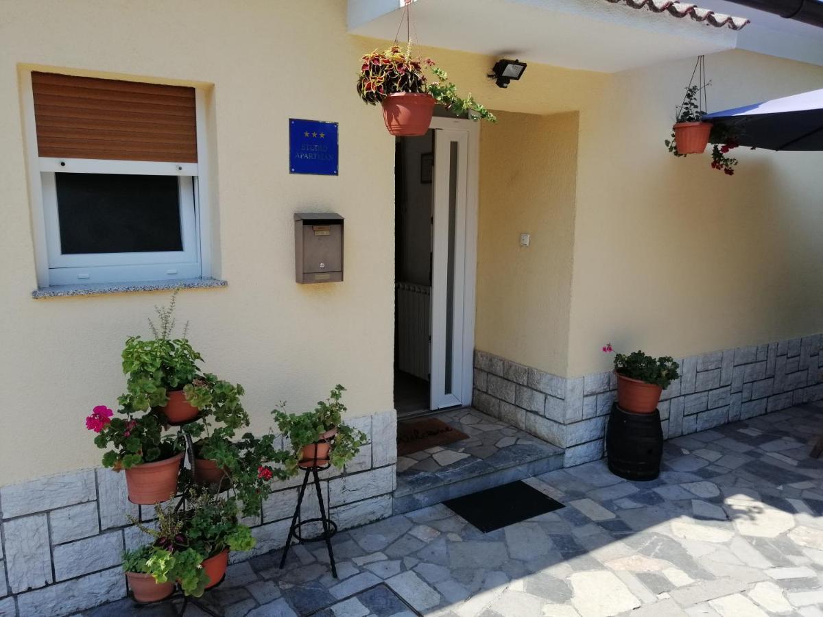 Studio Apartment Vigo - Rijeka Exterior photo